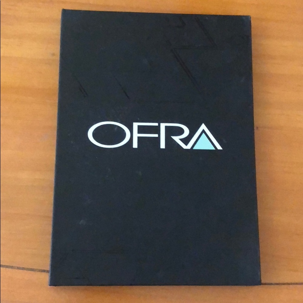 OFRA cosmetics lip pallete